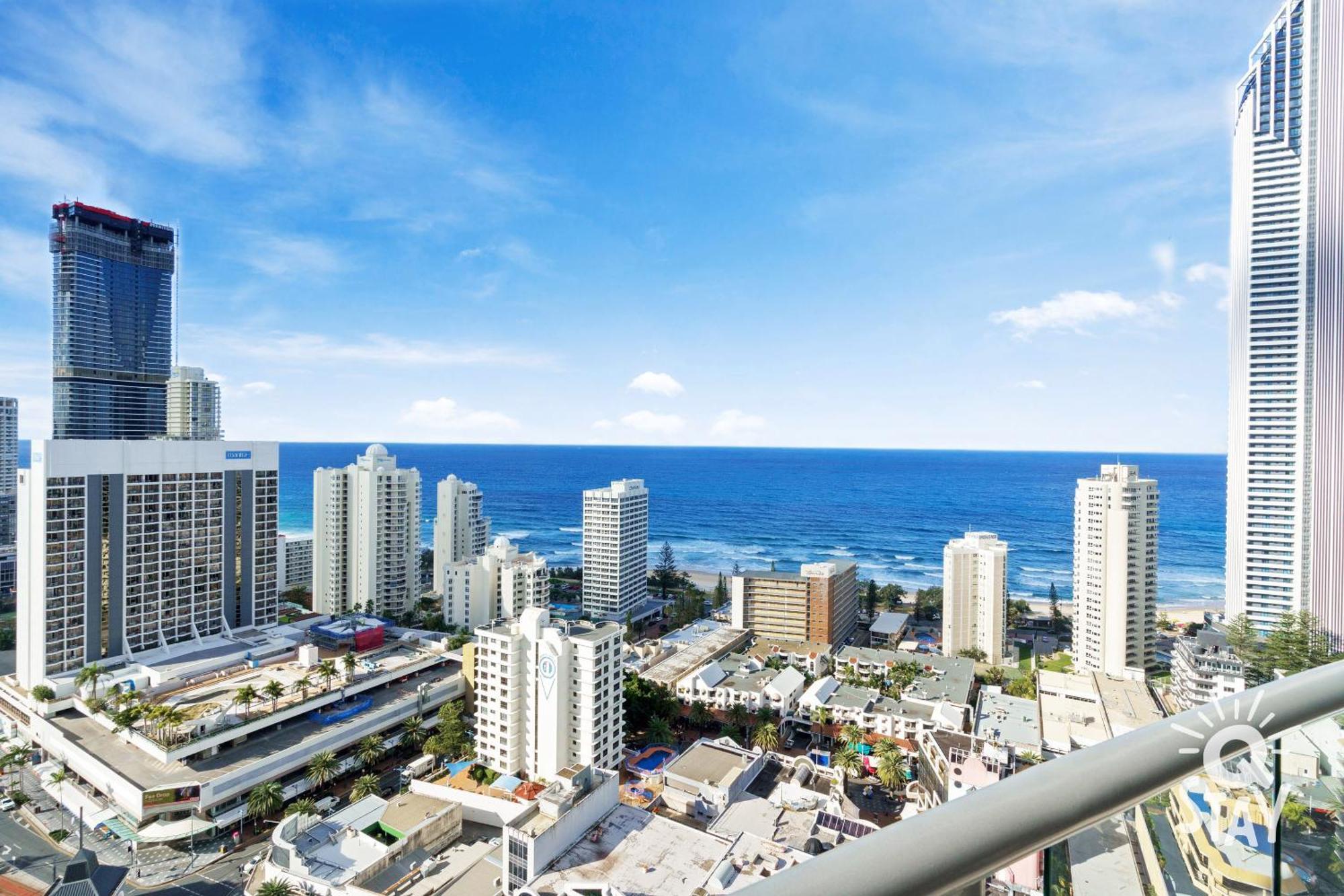 Chevron Renaissance Surfers Paradise Mid Week Madness Deal - Q Stay Gold Coast Eksteriør billede