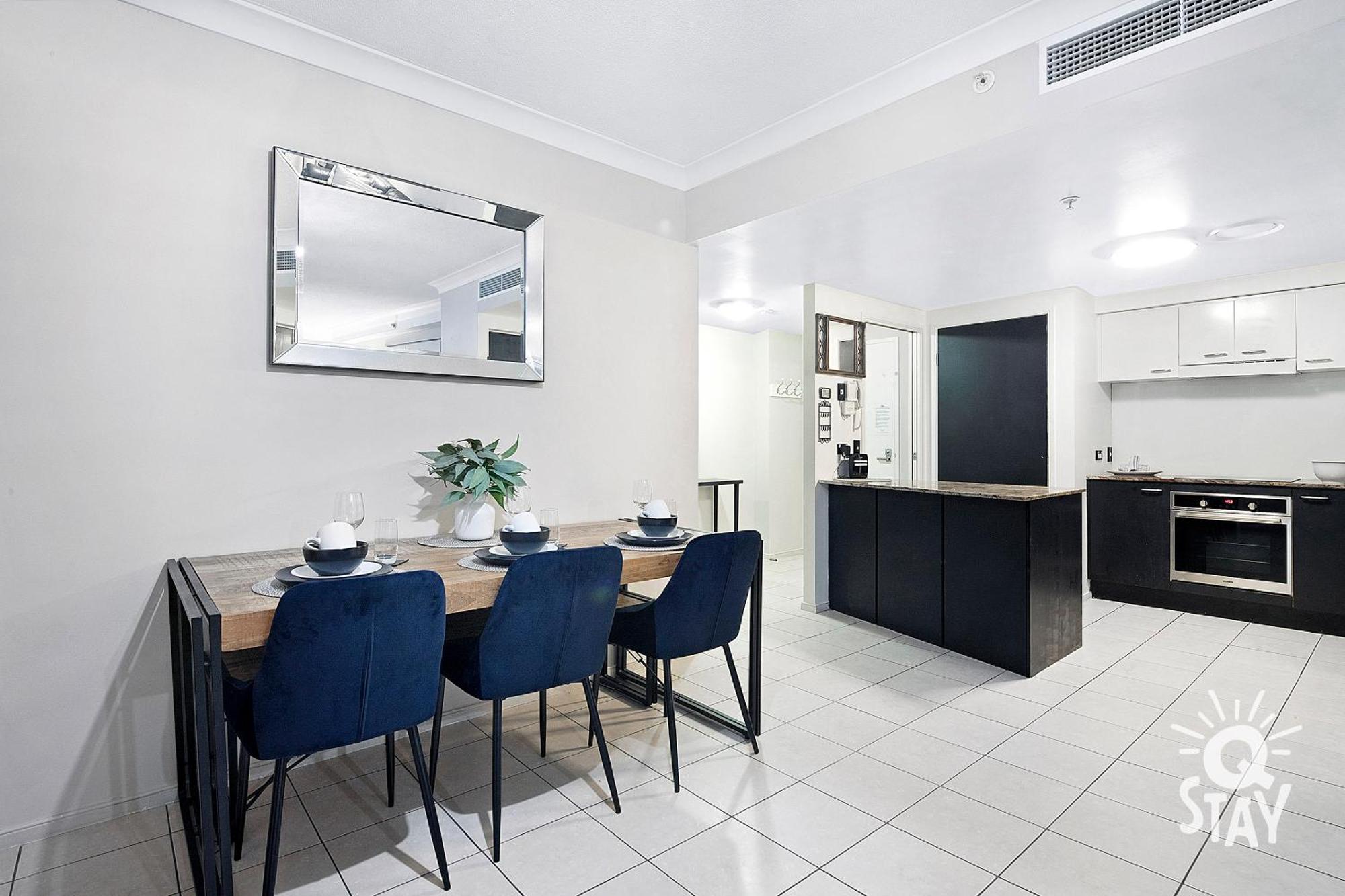 Chevron Renaissance Surfers Paradise Mid Week Madness Deal - Q Stay Gold Coast Eksteriør billede