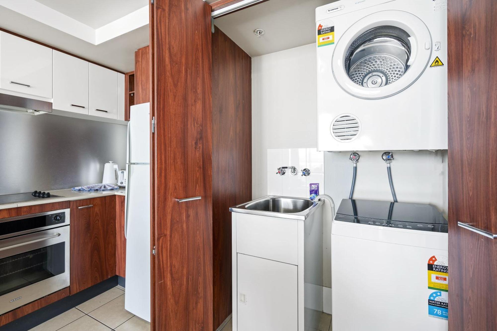 Chevron Renaissance Surfers Paradise Mid Week Madness Deal - Q Stay Gold Coast Eksteriør billede